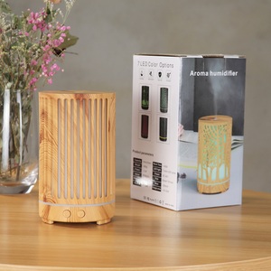 200ml New Room Tree Wood Dekorativer Mini-Aroma diffusor Luftbe feuchter mit ätherischen Ölen, Desktop Mist Maker Duft diffusor