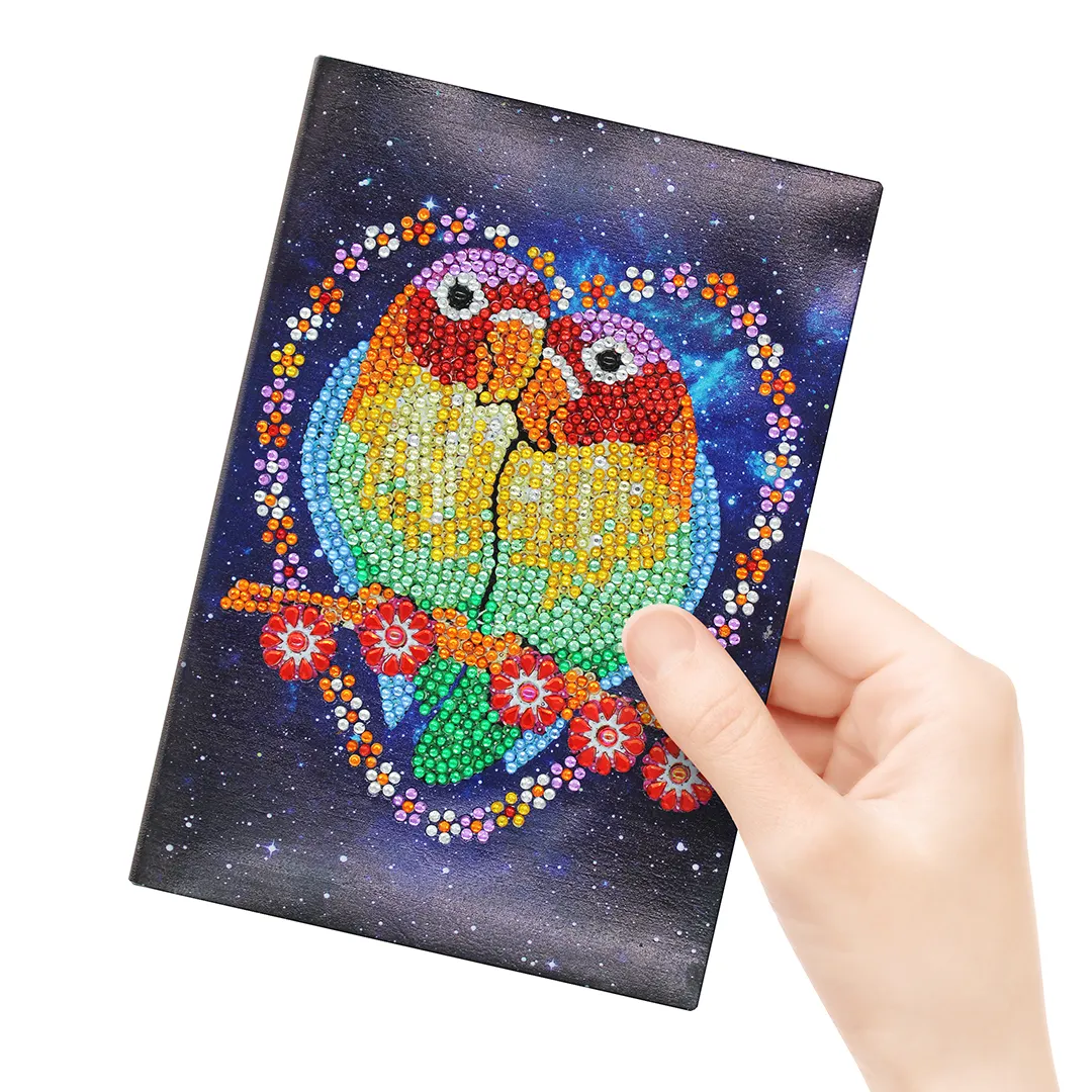 NOUVEAU Cahier Peinture Diamant 5D Forme Spéciale Accessoires de Peinture Diamant Nouvelle Arrivée Broderie Diamant Perroquet Oiseau NB036