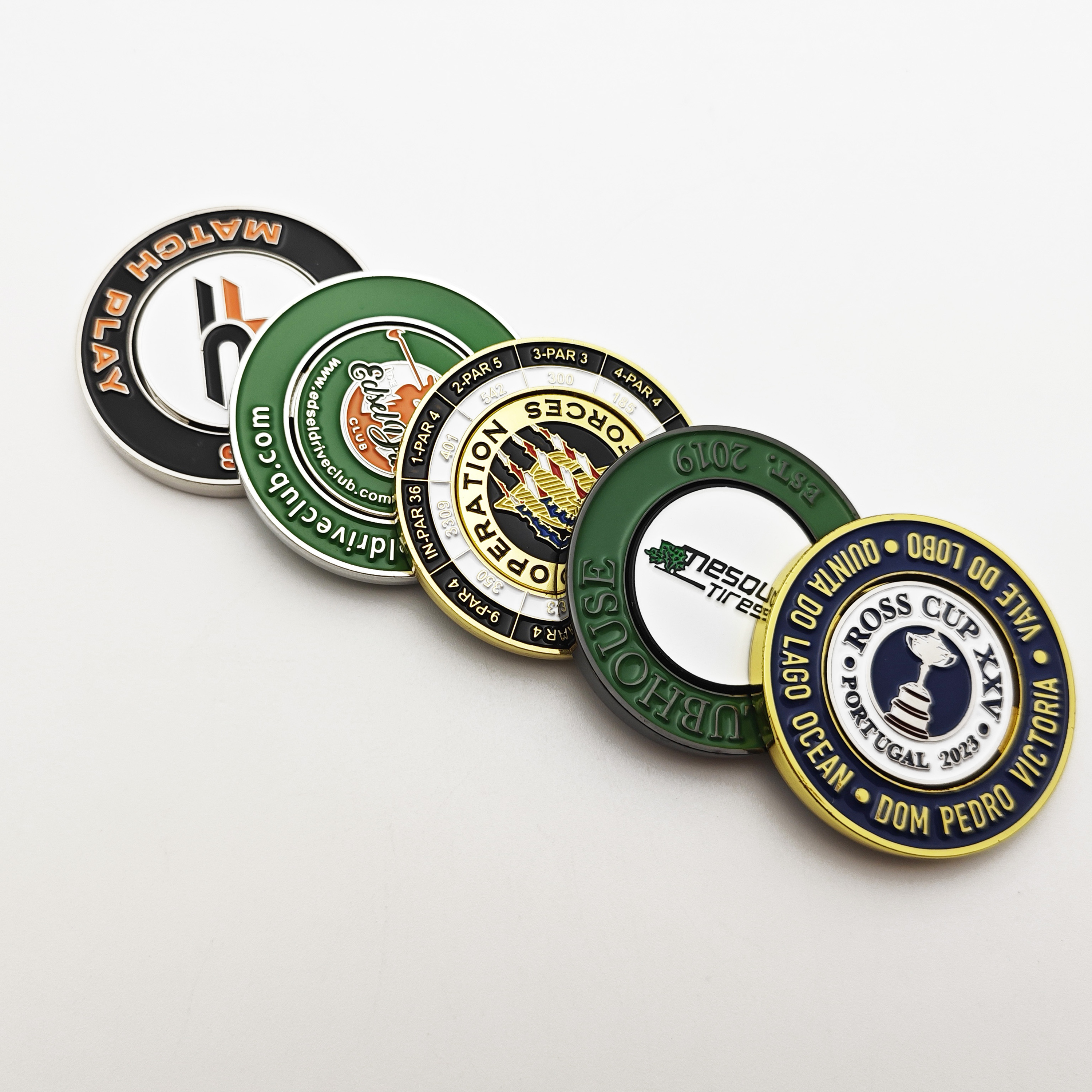 Golf poker chip