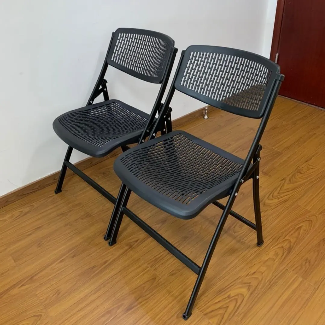 wholesale high quality furniture light weight folding event training plastic seat metal legs ergonomic mesh office chair