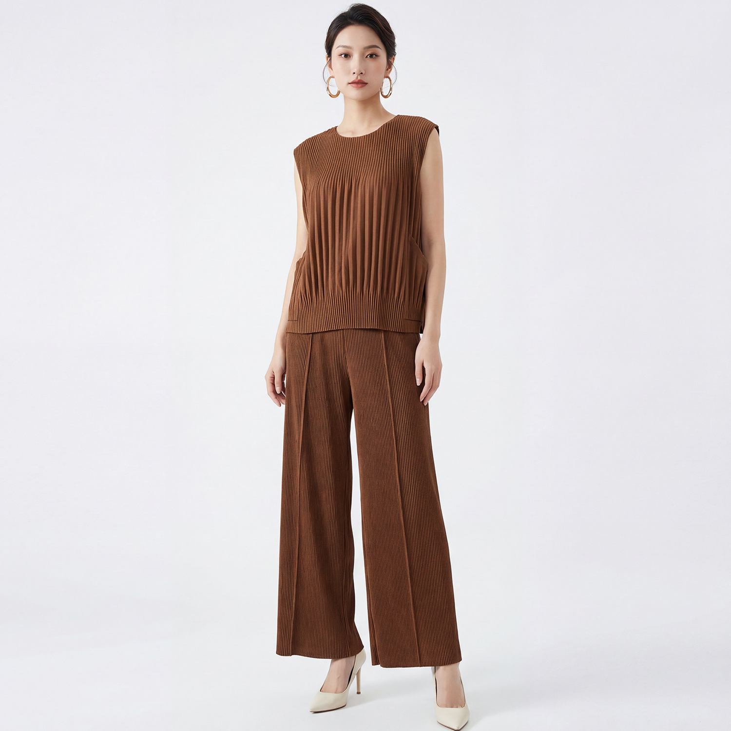 สีน้ำตาล