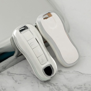 Gümüş kenar TPU araba anahtarı durum kapak koruyucu için anahtarlık ile 911 Cayenne Panamera Macan sınıf araba anahtarlık - Product Image 5