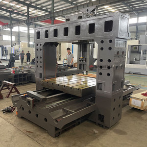 GMC2016 <span class=keywords><strong>CNC</strong></span> Gantry Machin ing Center <span class=keywords><strong>3</strong></span>-Achsen-Vertikalfräsen Neuer Zustand mit Fanuc GSK Mitsubishi Siemens Control Systems BT50