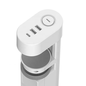 Enchufe de extensión múltiple con protector contra sobretensiones y puertos USB Enchufe de escritorio impermeable de 3 polos para regleta de mesa de oficina en casa - Product Image 1