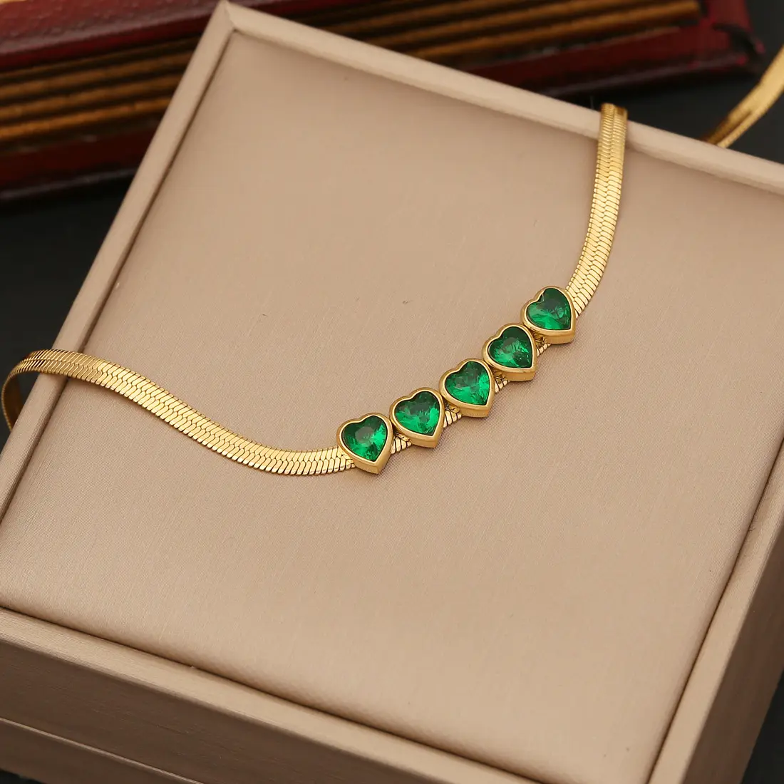 High Quality Emerald Zircon Heart Four Leaf Clover Necklace Bracelet Earrings 18k Gold Plated Stainless Steel Jewelry Set