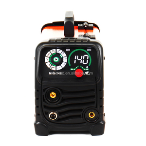 מכונת ריתוך מהפך dc ללא גז נייד 120A MIG MAG MMA TIG 3 ב-1 שימוש בתרתך