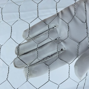 <strong>Factory</strong> <strong>Hexagonal</strong> Chicken Wire Mesh 1/4&quot; <strong>Hexagonal</strong> Wire Mesh Plaster Wire Mesh <strong>Netting</strong> <strong>Hexagonal</strong> Net for Selling - Product Image 4