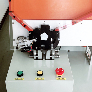 Selector clasificador de paquete de batería cilíndrica de litio Máquina clasificadora de clasificación de separación automática para celda de batería 18650 21700 - Product Image 3