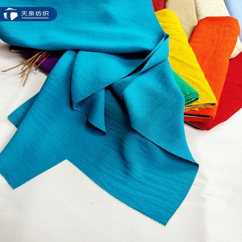 ผ้าย้อมสีล้วนแบบย่นของอาบายาผ้ามัดย้อมแบบ180D ผ้าเครป Tissu Cey Air flow 011จากมาเลเซีย