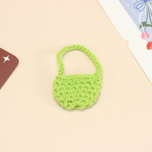漫画<span class=keywords><strong>DIY</strong></span>ウール糸小さな人形アクセサリーミニ小さなバッグチャームぬいぐるみバックパック小さなペンダントウールぬいぐるみマッチング小さな人形