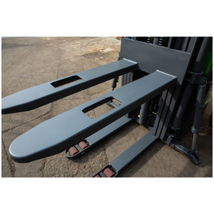 Sağlam yüksek seviyeli elektrikli istifleyiciler 2 ton 4400lbs kapasite maks. Kaldırma 6.5M akülü elektrikli istifleyici - Product Image 6