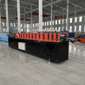 2024 nuova casa di alta qualità costruzione c/u chiglie di luce automatica formatrice macchina c u chiglia leggera formatrice