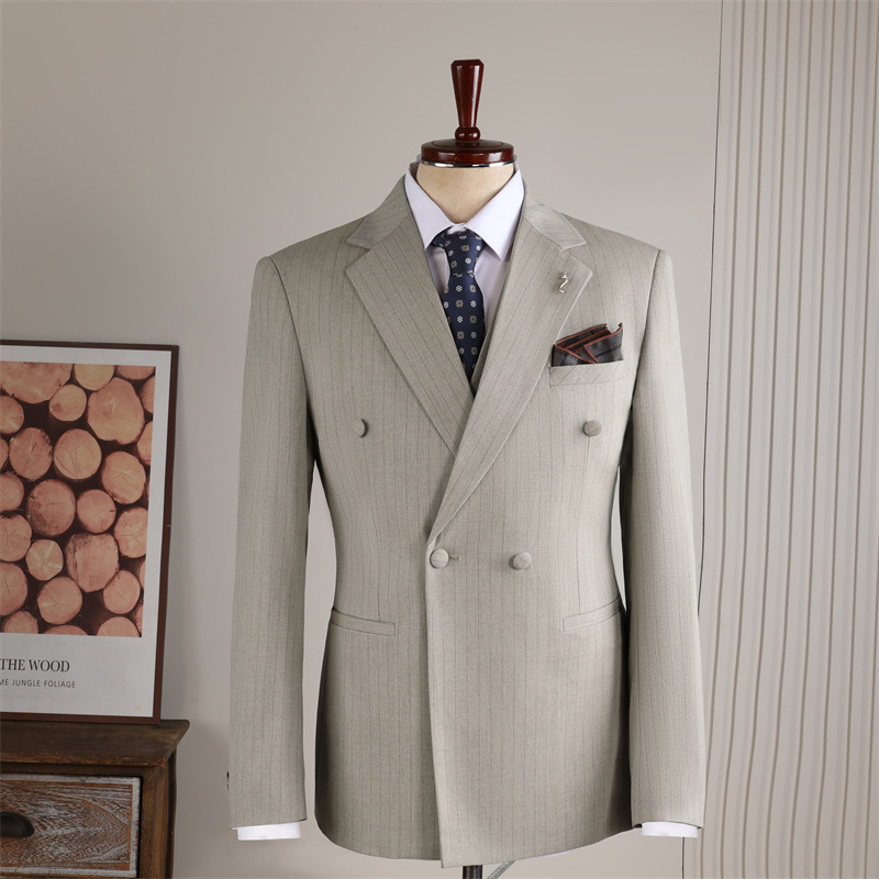 Khaki stripes-single-piece suit