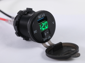 BROSINTL单QC3.0 USB充电器插座，带电压表和开关 - Product Image 2