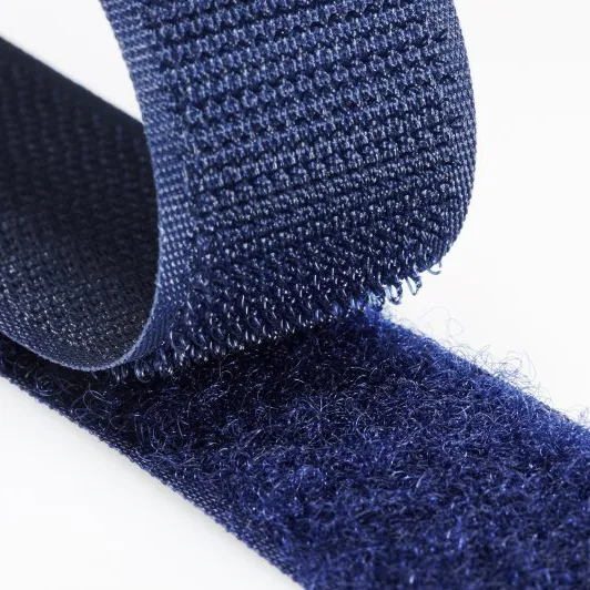 Heißer Verkauf 100% Nylon Bekleidungs zubehör Weiche benutzer definierte Logo Farbe Velcroes Tape Nachhaltiges Nähen auf Klett band