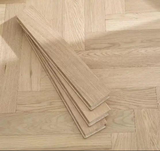 Sólido ou projetado estão disponíveis Cor natural carvalho madeira Parquet Herringbone Flooring