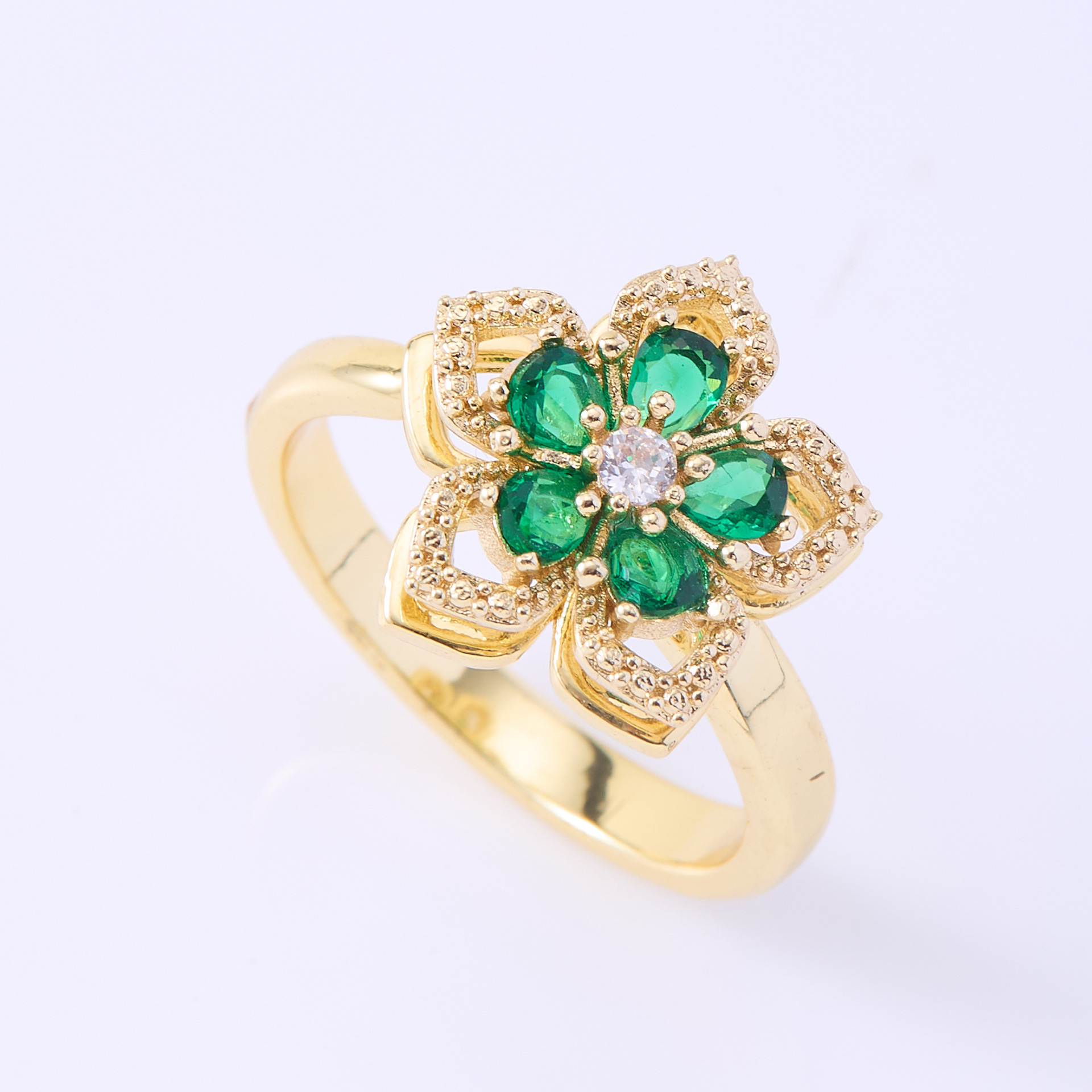 R087-17 Oro 10