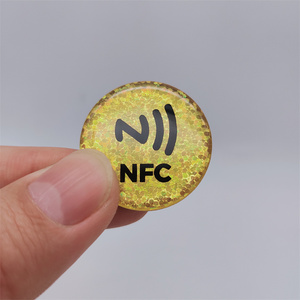 Formato personalizzato Double face epossidico portachiavi NFC 13.56mhz carta colla di cristallo caduta PVC Card per la codifica url QR Code Scan - Product Image 6