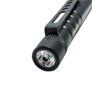 Đài Loan Nhà cung cấp máy bay Anodized vật liệu nhôm tự vệ chiến thuật phòng thủ bút với đèn pin LED - Product Image 2