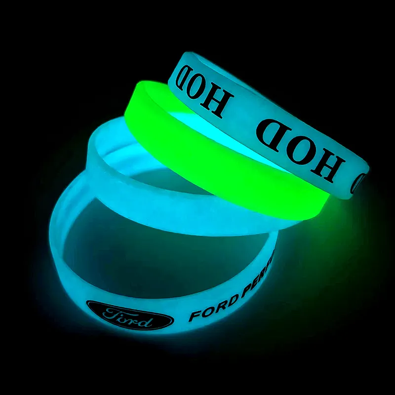 Campione gratuito braccialetti con cinturino multicolore bracciale in gomma con riempimento in rilievo in Silicone Glow in the dark braccialetto in Silicone luminoso