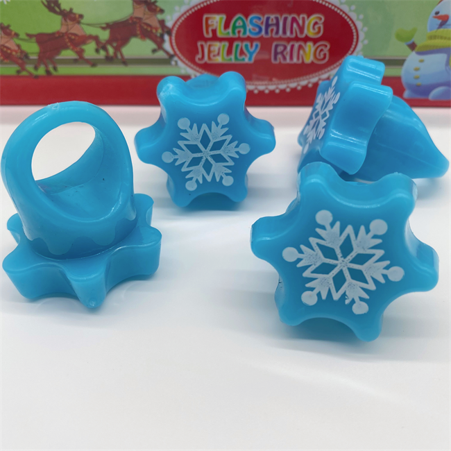 Snowflake ring