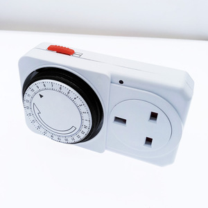 24 ore Ciclico Timer Da Cucina Timer Presa di Loop Universale Presa di Temporizzazione Timer Meccanico 230VAC 3500W 16A EU UK CN Spina DEGLI STATI UNITI - Product Image 1