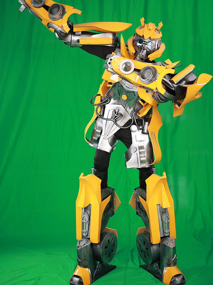 robot amarillo