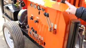 100m 200m sâu di động DIESEL thủy lực giếng khoan nước giếng khoan Giàn Khoan bánh xe máy khoan Giếng Nước thủy lực - Product Image 2