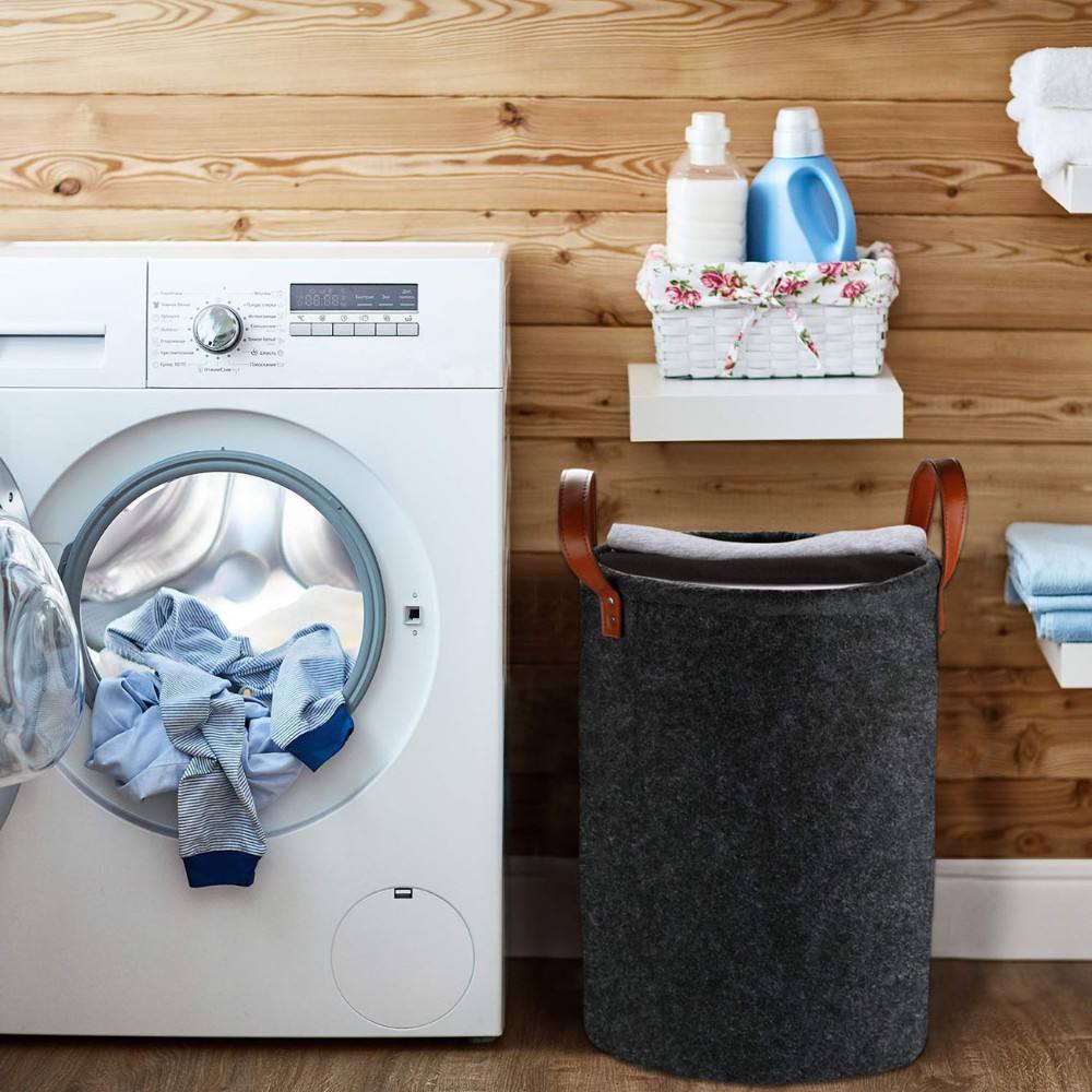 Vêtements sales panier