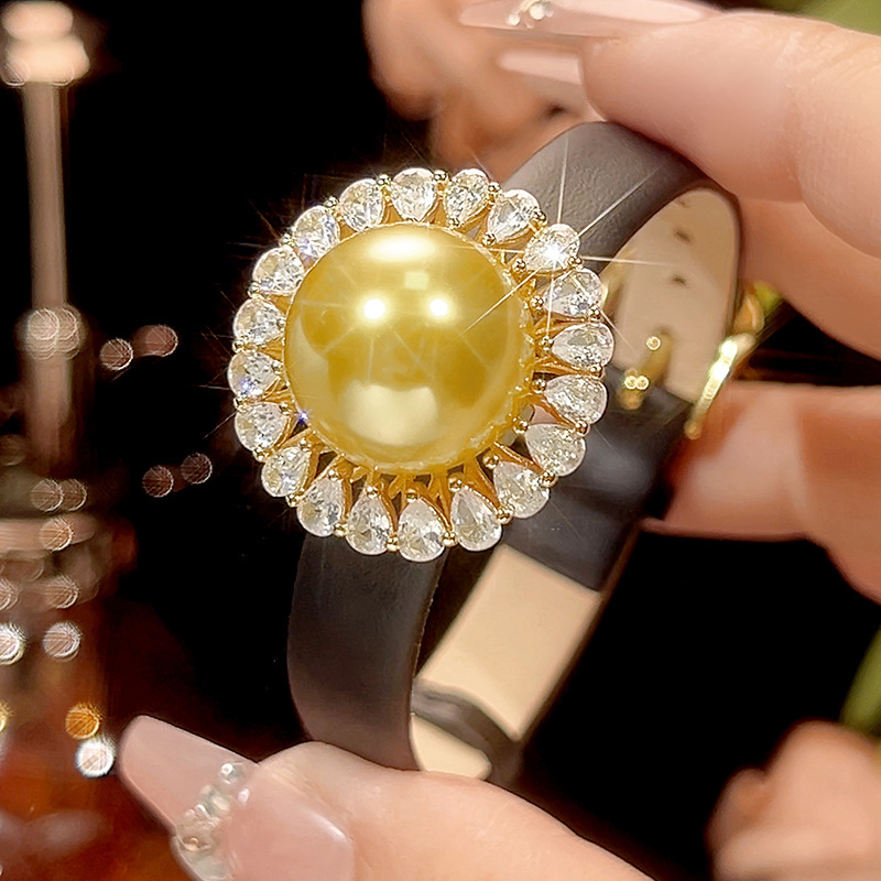 Poignet de boules d'or
