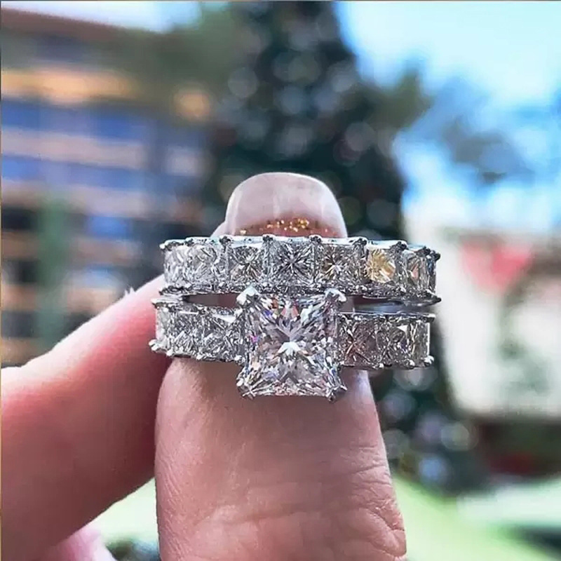 F1398 White Diamond