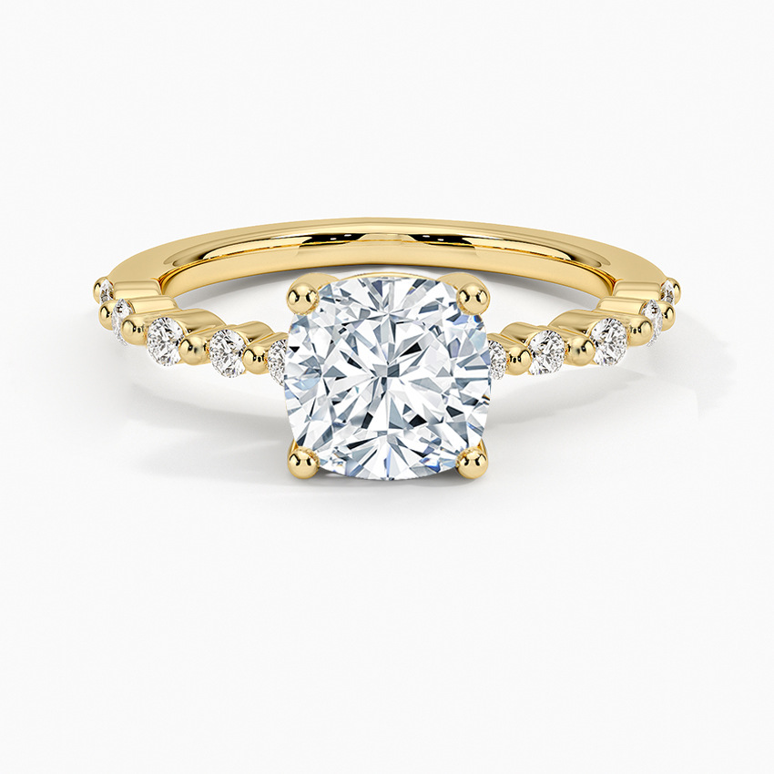 Bague en moissanite de 0,8 carat, taille fantaisie.