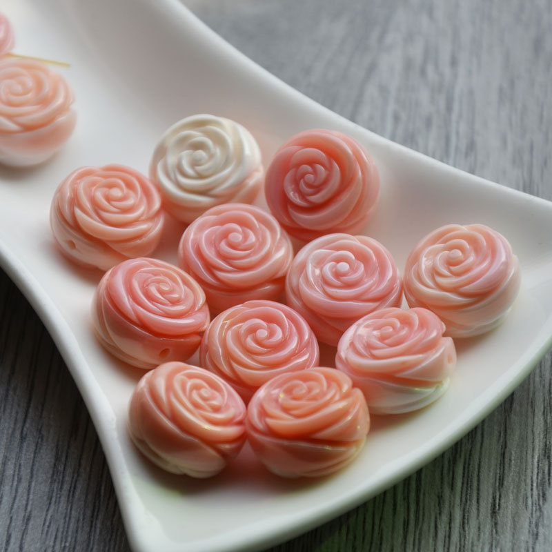 One 15mm double-sided rose