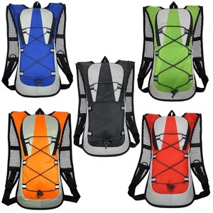 カスタムキャメルナイロンスポーツバックパック防水ハイキング飲用アウトドアスポーツバッグキャンプサイクリングランニングバックパックハイドレーションパック - Product Image 1