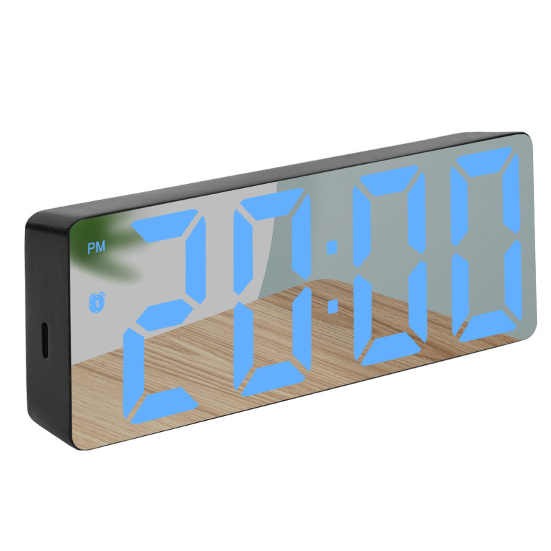 LC001 Black body with mirrored blue light
