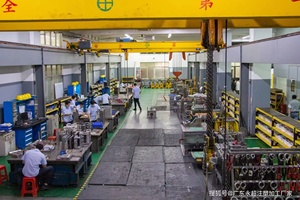 Zhejiang Taizhou Factory Best <strong>Price</strong> Selling Injection Used Mould Industrial <strong>Plastic</strong> <strong>Pallet</strong> <strong>Mold</strong>