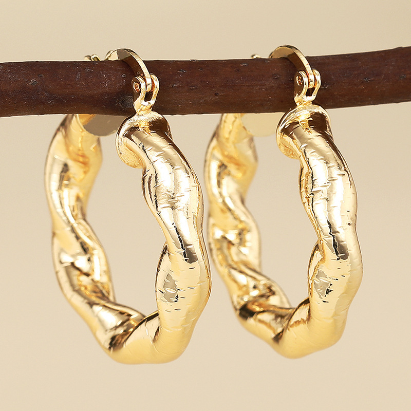 E4442 yellow gold