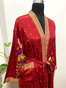 100% Silk <strong>Kimono</strong> for Wedding Party Sleeping Bath in Wholesale Price Handmade High Quality Women Silk Satin <strong>Kimono</strong> Robe - Product Image 5