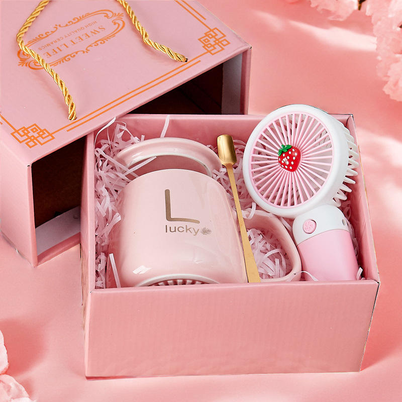 แก้วสีชมพู+พัดลม