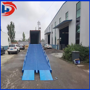 Plataforma de carga y descarga, puente de embarque resistente de 8-12 toneladas, rampa de carga y descarga móvil ajustable