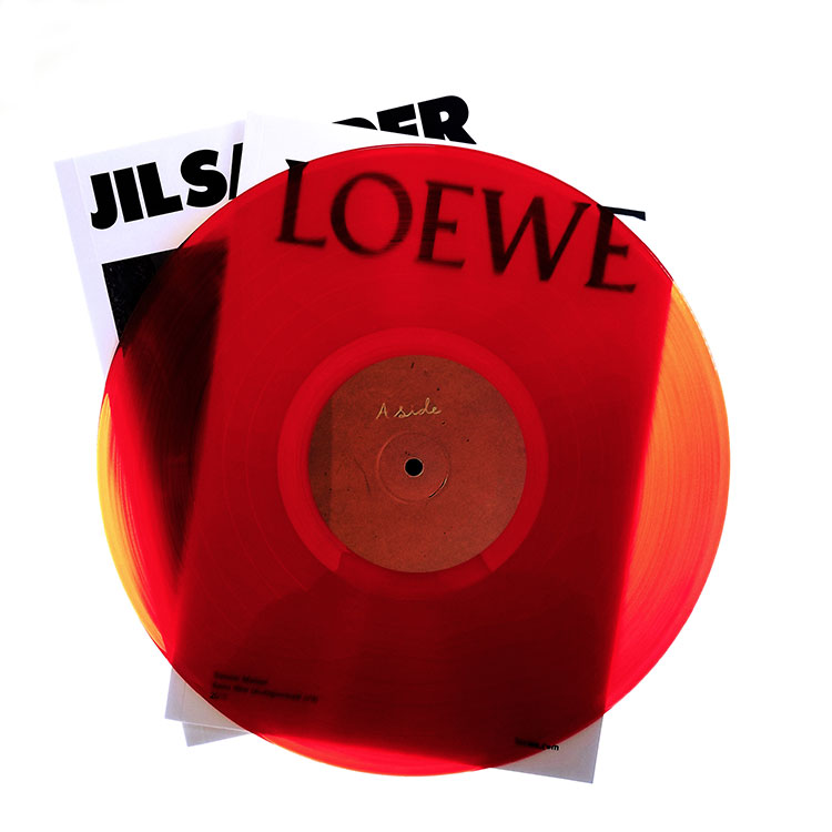 Rouge transparent
