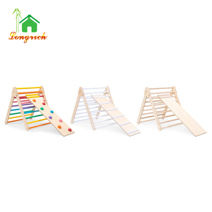 Montessori piklers trẻ em trong nhà bằng gỗ rừng phòng tập thể dục thiết lập cầu vồng cầu và tam giác leo khung cho trẻ em sân chơi - Product Image 4