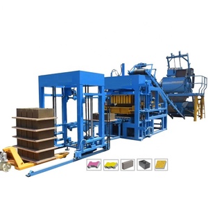 Máquina de bloques de pavimentación de enclavamiento hueco de cemento totalmente automático, QTJ4-18 de bloques de hormigón hidráulico, máquina de fabricación de bloques en venta - Product Image 3