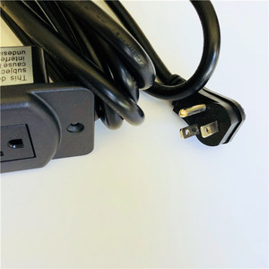 FCC/ETL 认证美式嵌入式电源插头电源插座带 2 个 TR 插座和 2 个分离 USB - Product Image 5