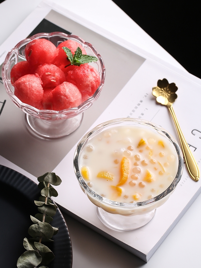 Factory Produced Wholesale Fashionable Ice Cream Containers/Cup