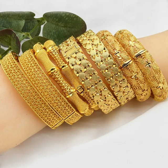 Braccialetti di gioielli di lusso all'ingrosso della moda delle donne calde della fabbrica placcati oro 18 24 carati braccialetti incisi in oro dubai