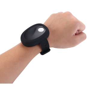 Rastreador GPS personal Q3 4G con alarma SOS y llamada bidireccional Operación simple para personas mayores Localizador GPS dispositivo sos - Product Image 5