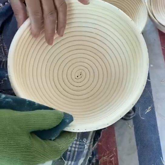 Cestino tondo in rattan da 9 pollici