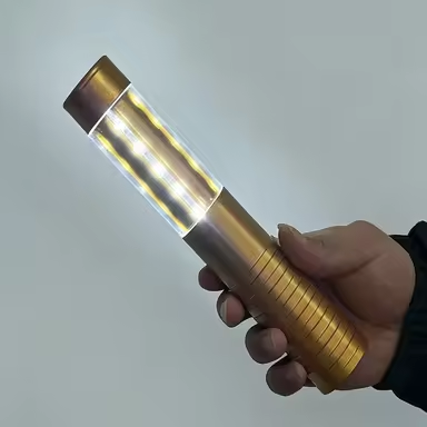 Gold in white light