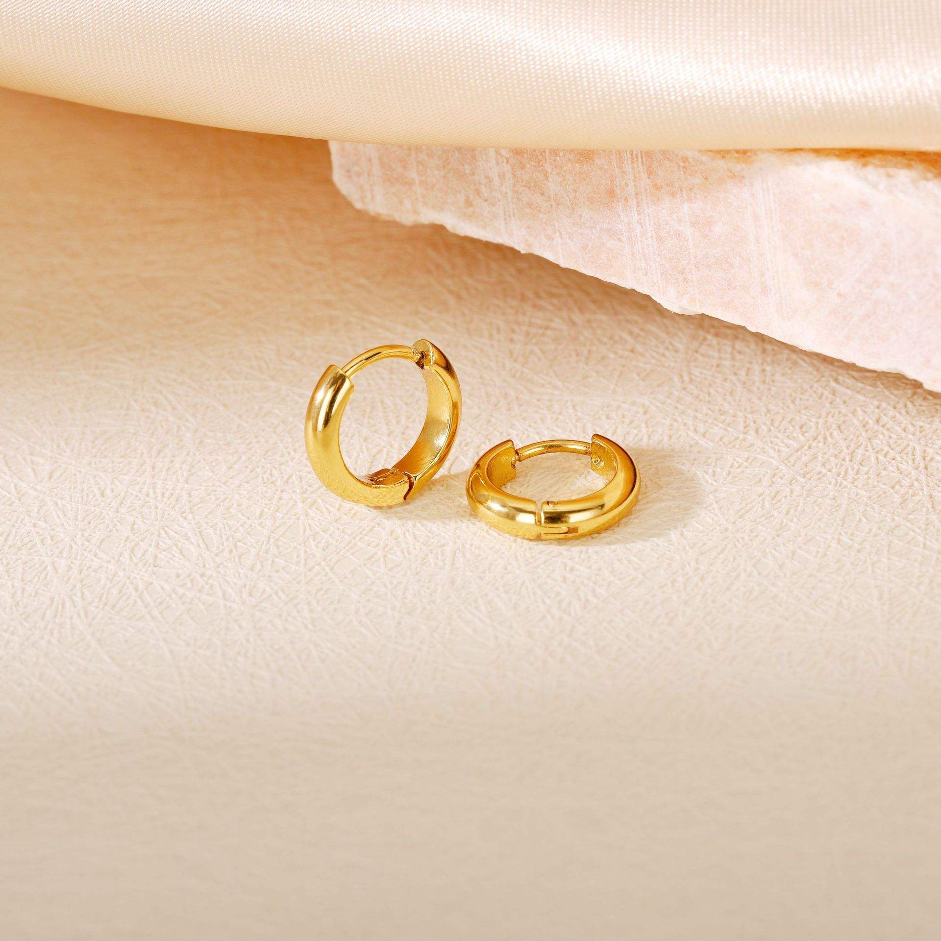 Glossy3Golden inner diameter9MM